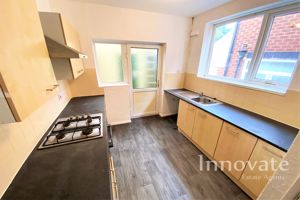 Photo 14- click for photo gallery